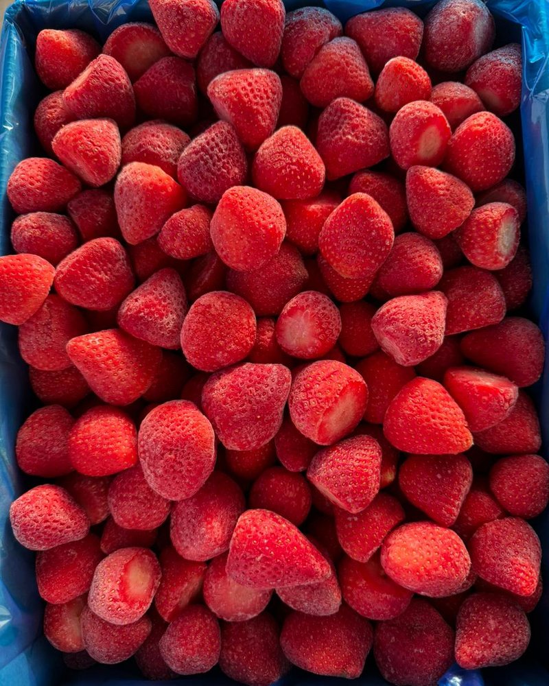 Fraises IQF en demi